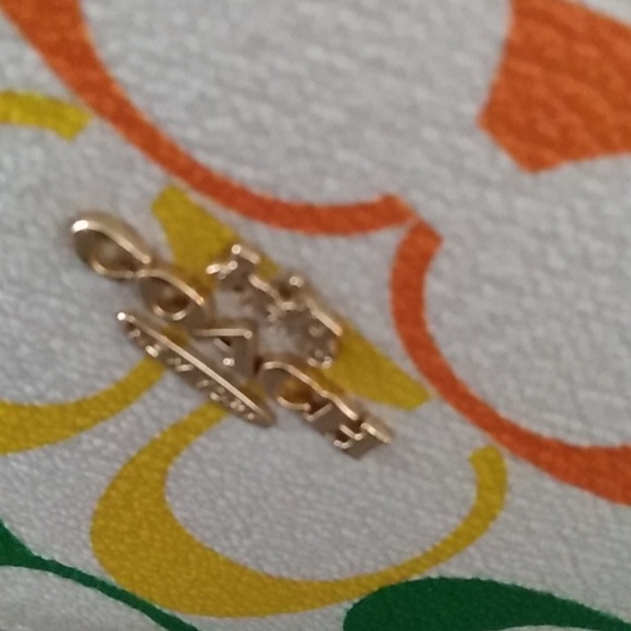 Coach Limited Edition Rainbow Heart Coin Purse - Picture 2 of 8